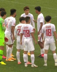  谢菲联补时阶段连入两球逆转埃弗顿