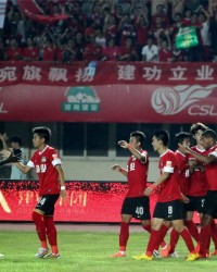  尼姆客场闪电战奏效，开场闪击奠定胜局基础