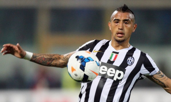  拜仁慕尼黑客场险胜彰显冠军底蕴与实力